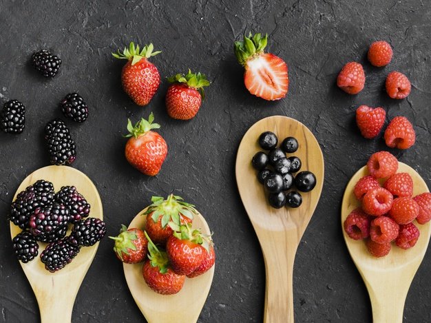 Eat berries for clear and healthy skin