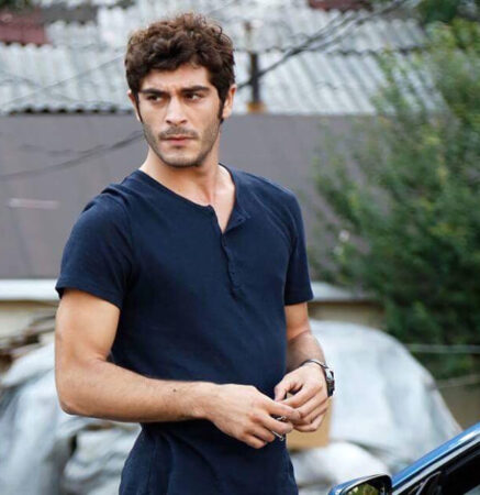 Burak Deniz Height Net Worth Birthday Explore Secrets