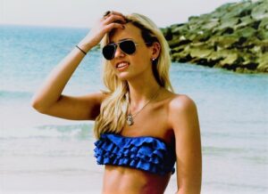 theresa-frostad-eggesbo-hot beach pictures