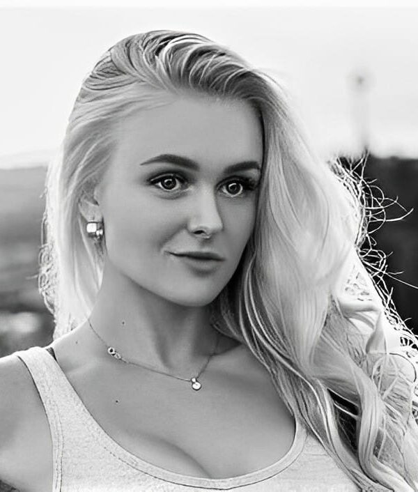 Luisa Tabbert Height Net Worth Boyfriend Age Know Secrets
