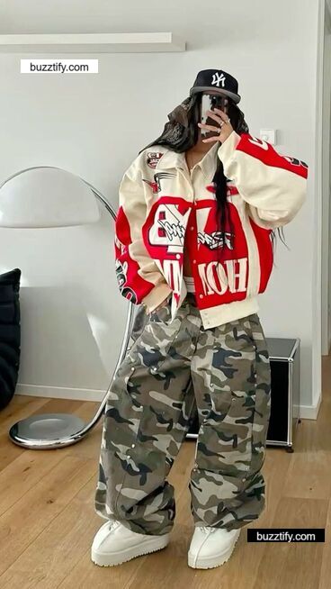 Style Core Aesthetic: How to Rock Baggy Clothes with Confidence Style Core Aesthetic: How to Rock Baggy Clothes with Confidence