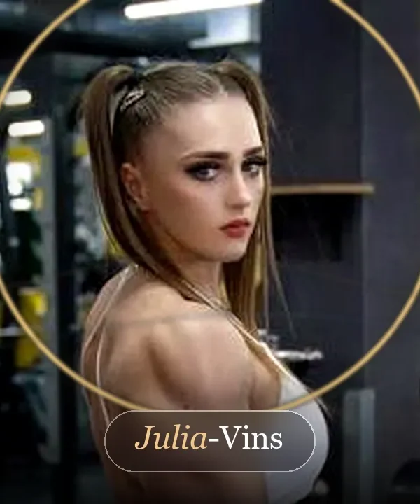 Julia Vins Age, Net Worth, Height – Muscle Barbie Powerlifter Revealed
